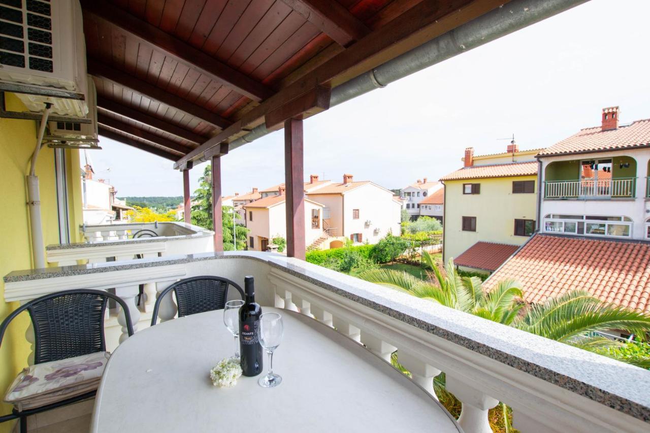 Cozy Apartment With Breakfast On Request 1 Pula Dış mekan fotoğraf